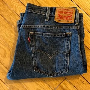 Men’s Levi’s jeans